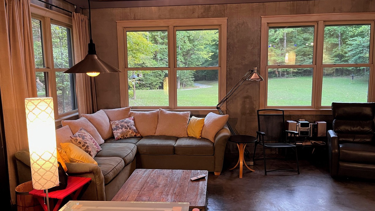 Photo of Livingroom in Hurdle Mills