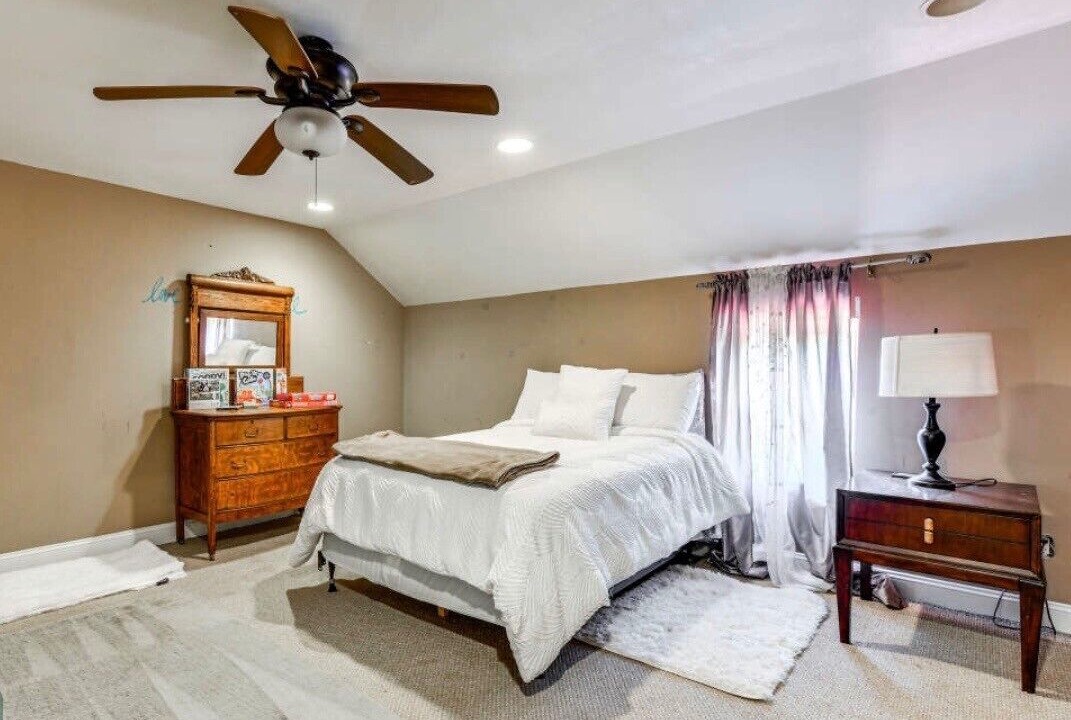 Photo of Bedroom in Olin