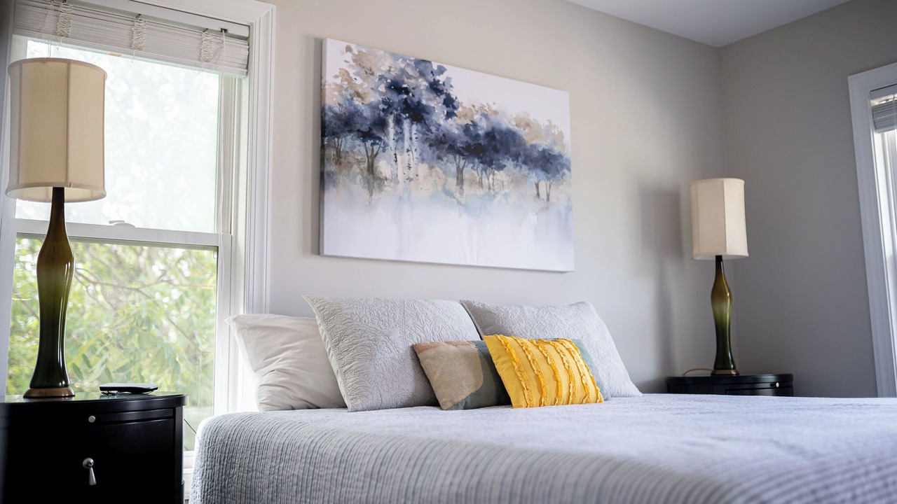 Photo of Bedroom in Downtown