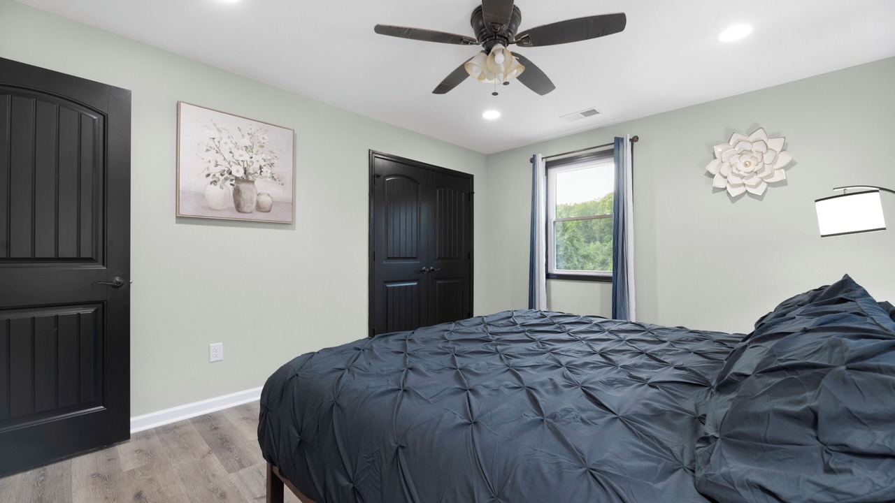 Photo of Bedroom in Barium Springs