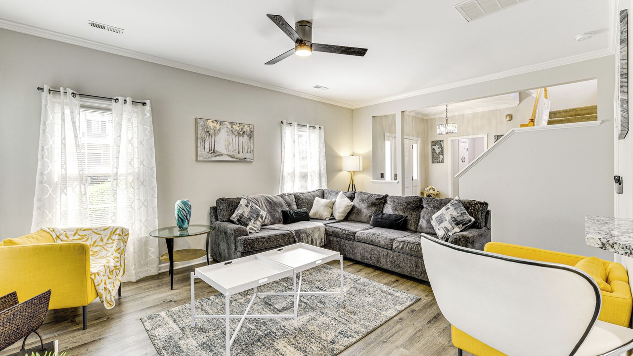 Photo of Livingroom in Paw Creek