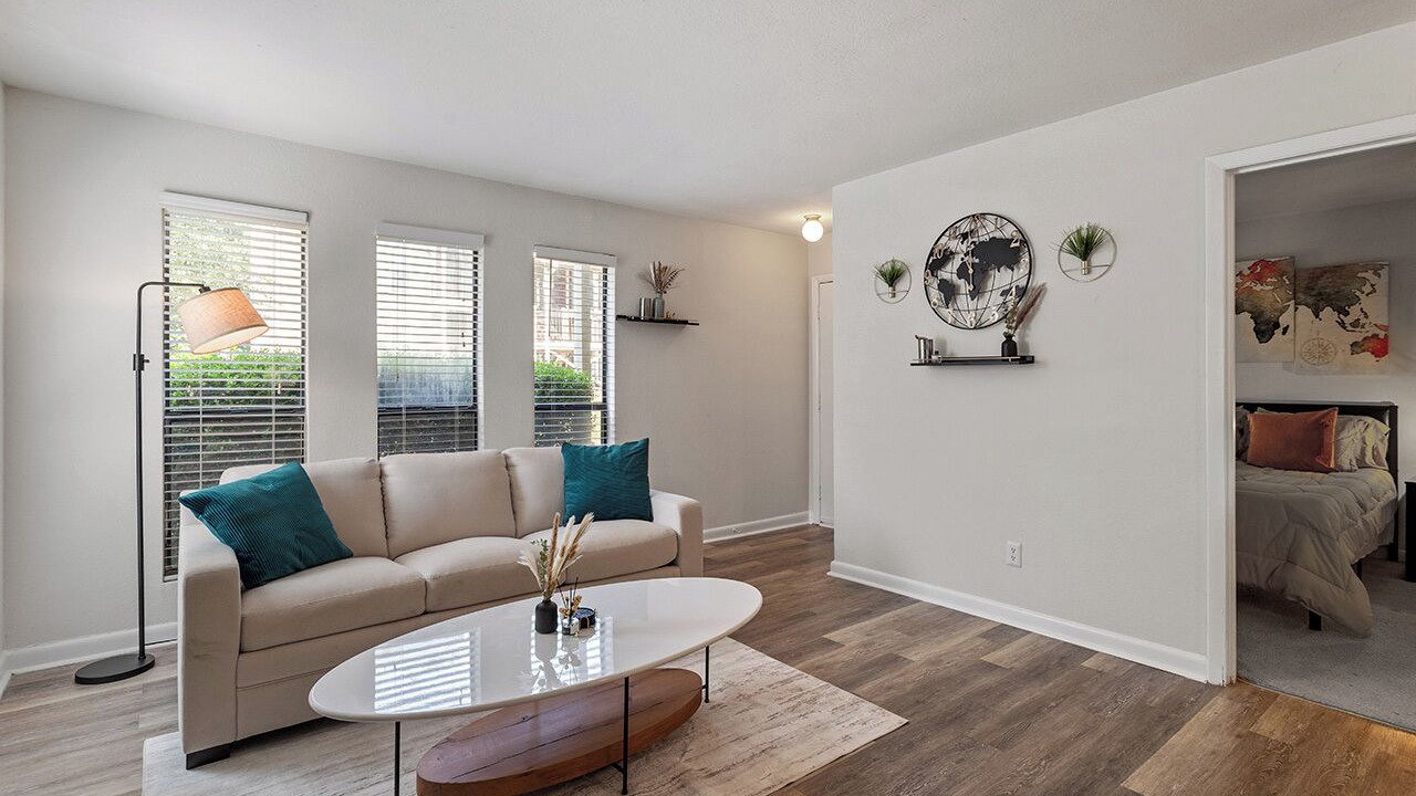 Photo of Livingroom in Chapel Hill