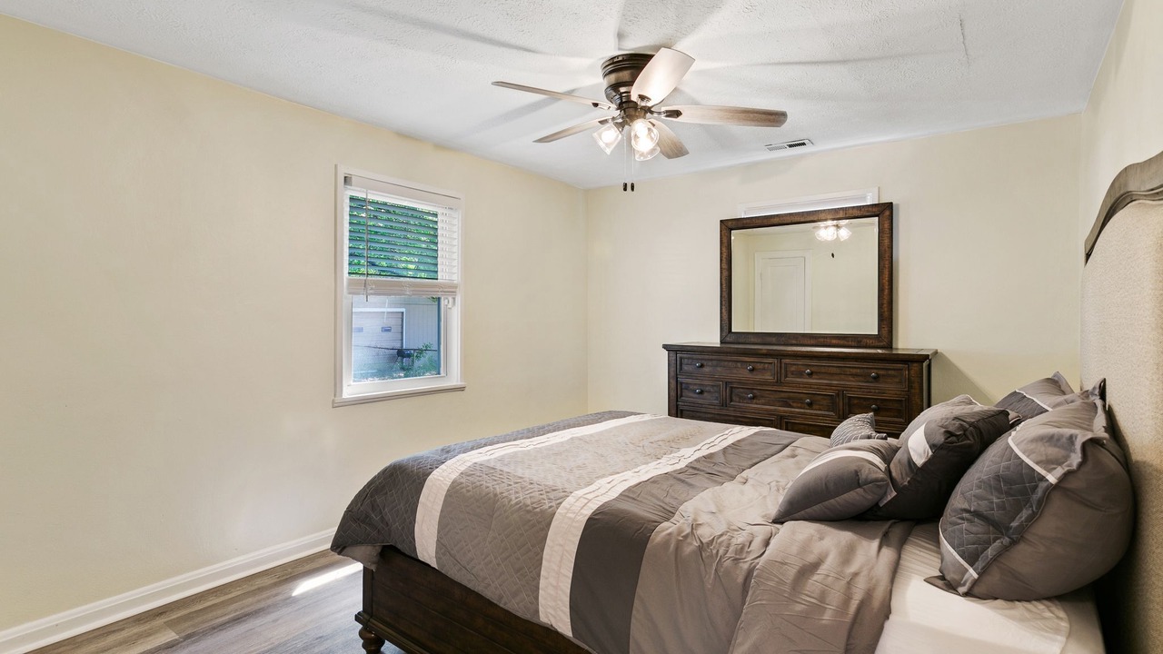 Photo of Bedroom in Newport News