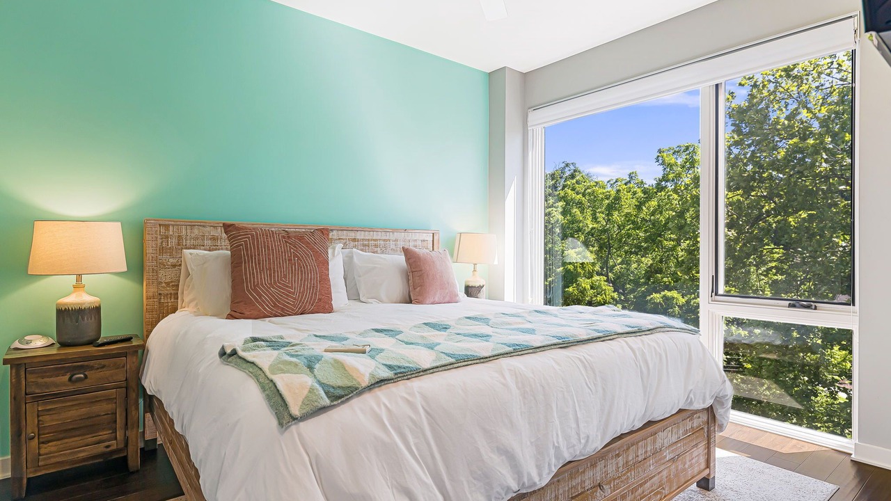 Photo of Bedroom in Historic Montford