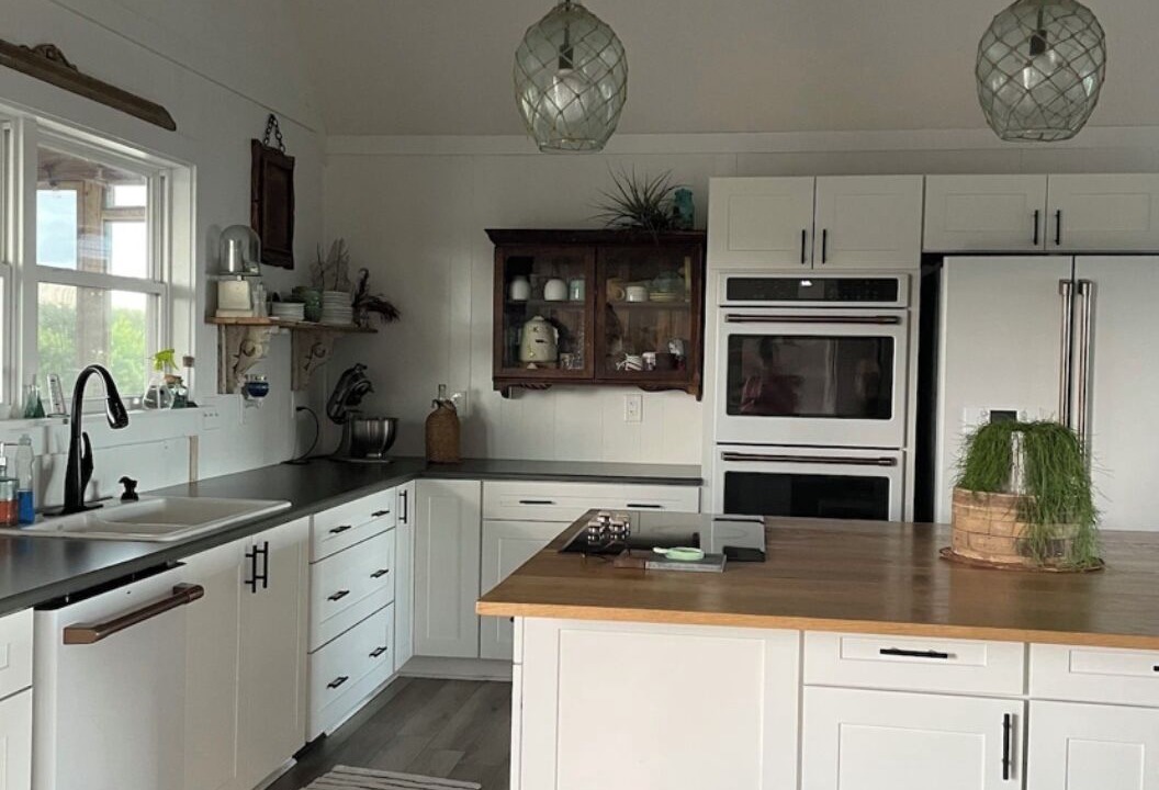 Photo of Kitchen in Sea Scape