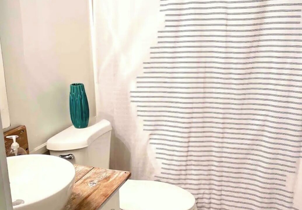Photo of Bathroom in Sea Scape