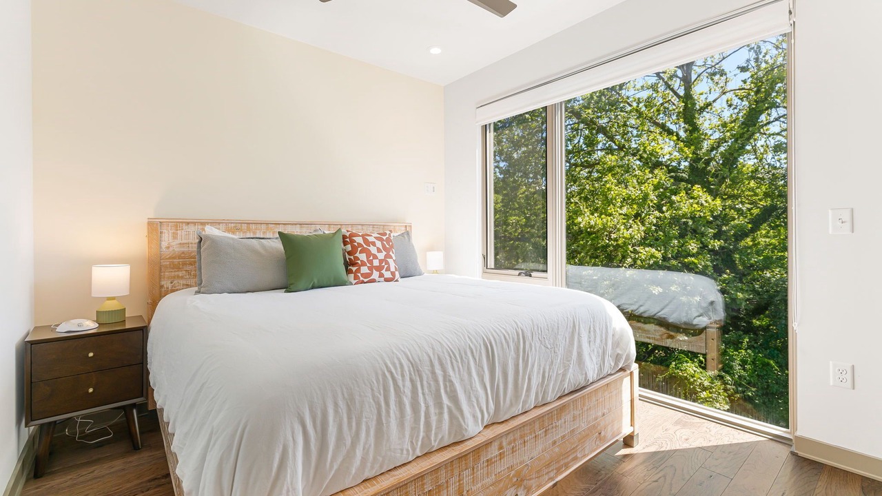 Photo of Bedroom in Historic Montford