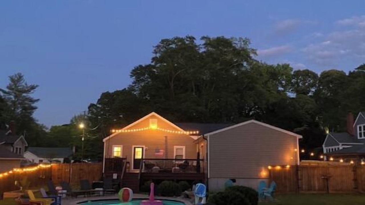 Photo of Outdoor in Belmont Historic District