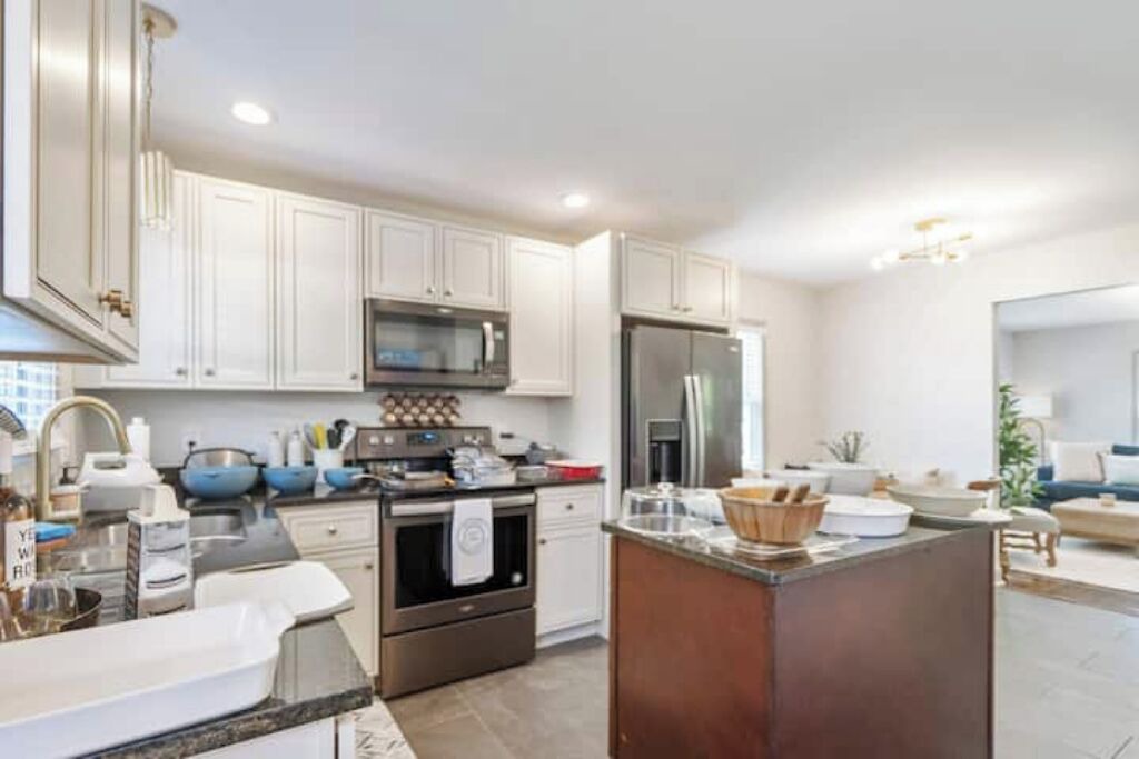 Photo of Kitchen in Belmont Historic District