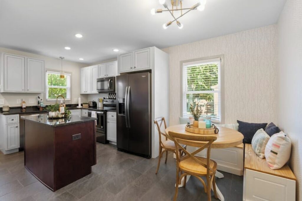Photo of Kitchen in Belmont Historic District