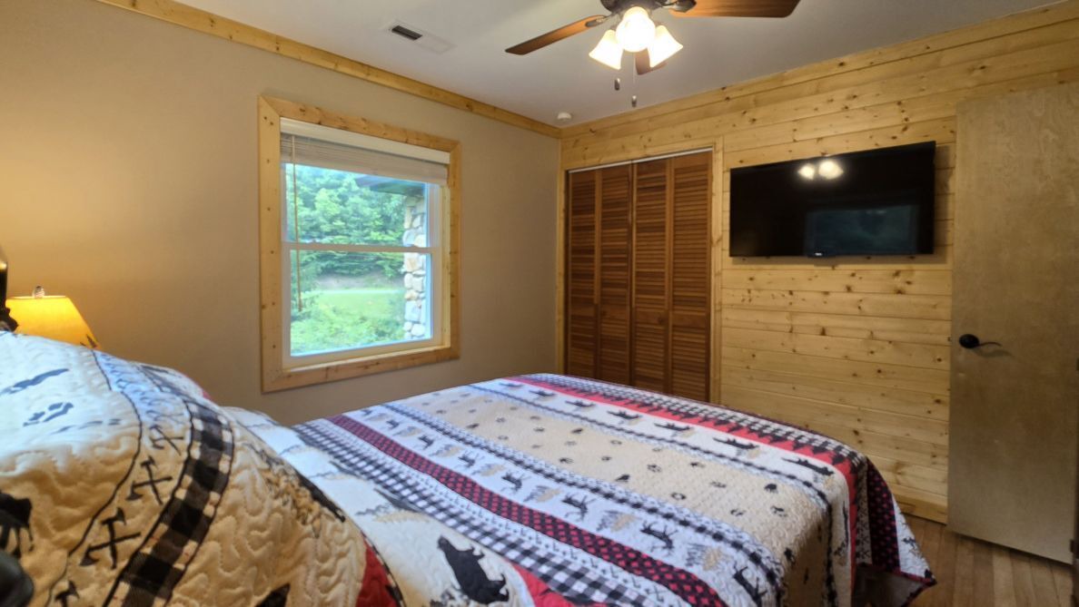 Photo of Bedroom in Robbinsville