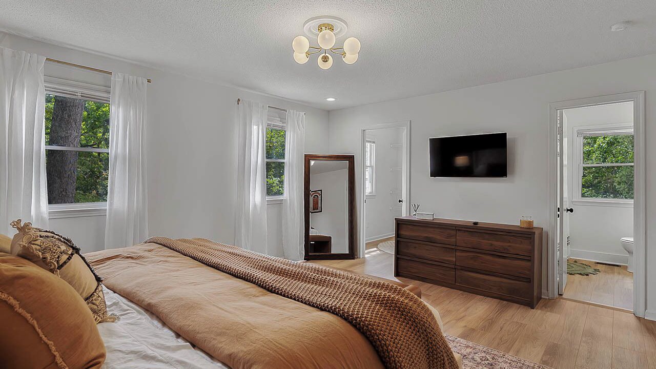 Photo of Bathroom in North Hills