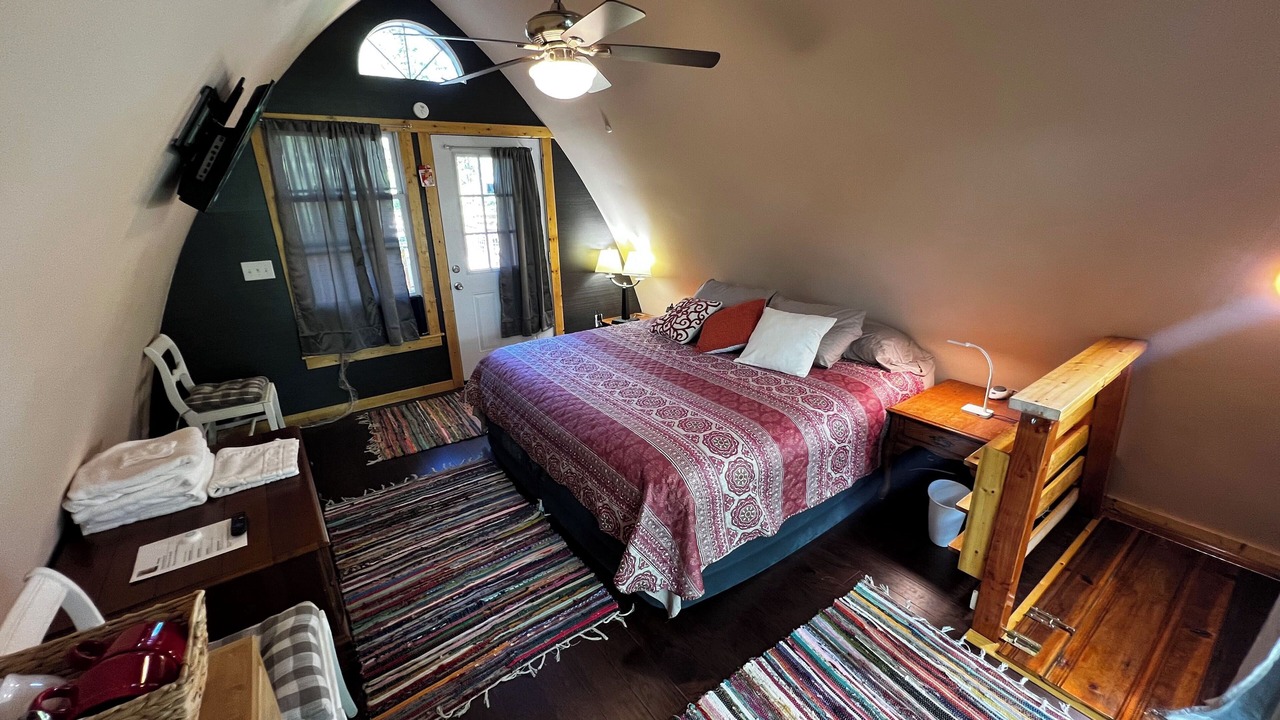 Photo of Bedroom in Mill Spring
