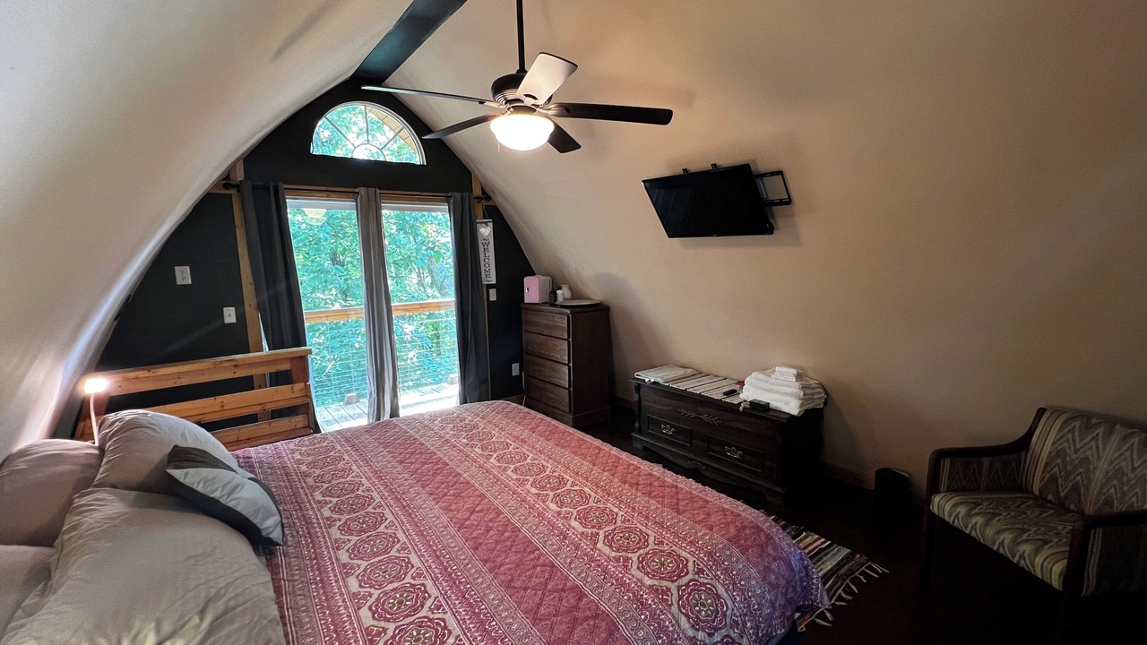 Photo of Bedroom in Mill Spring
