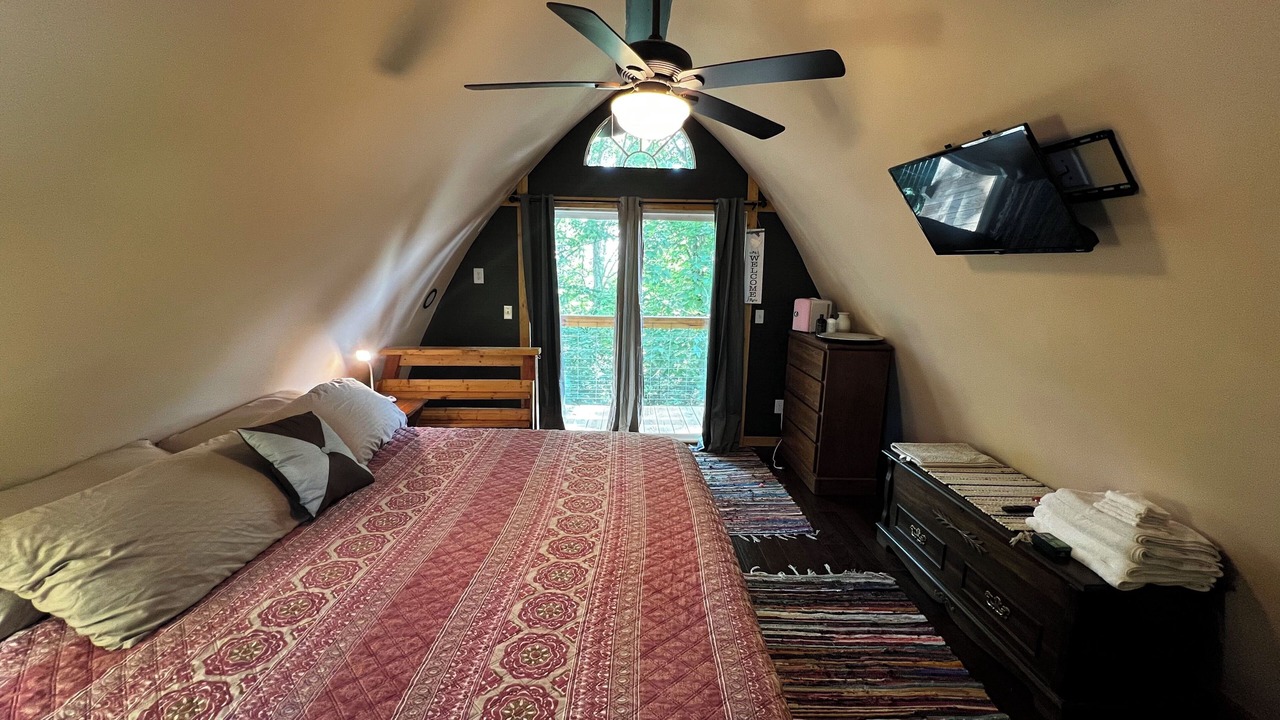 Photo of Bedroom in Mill Spring