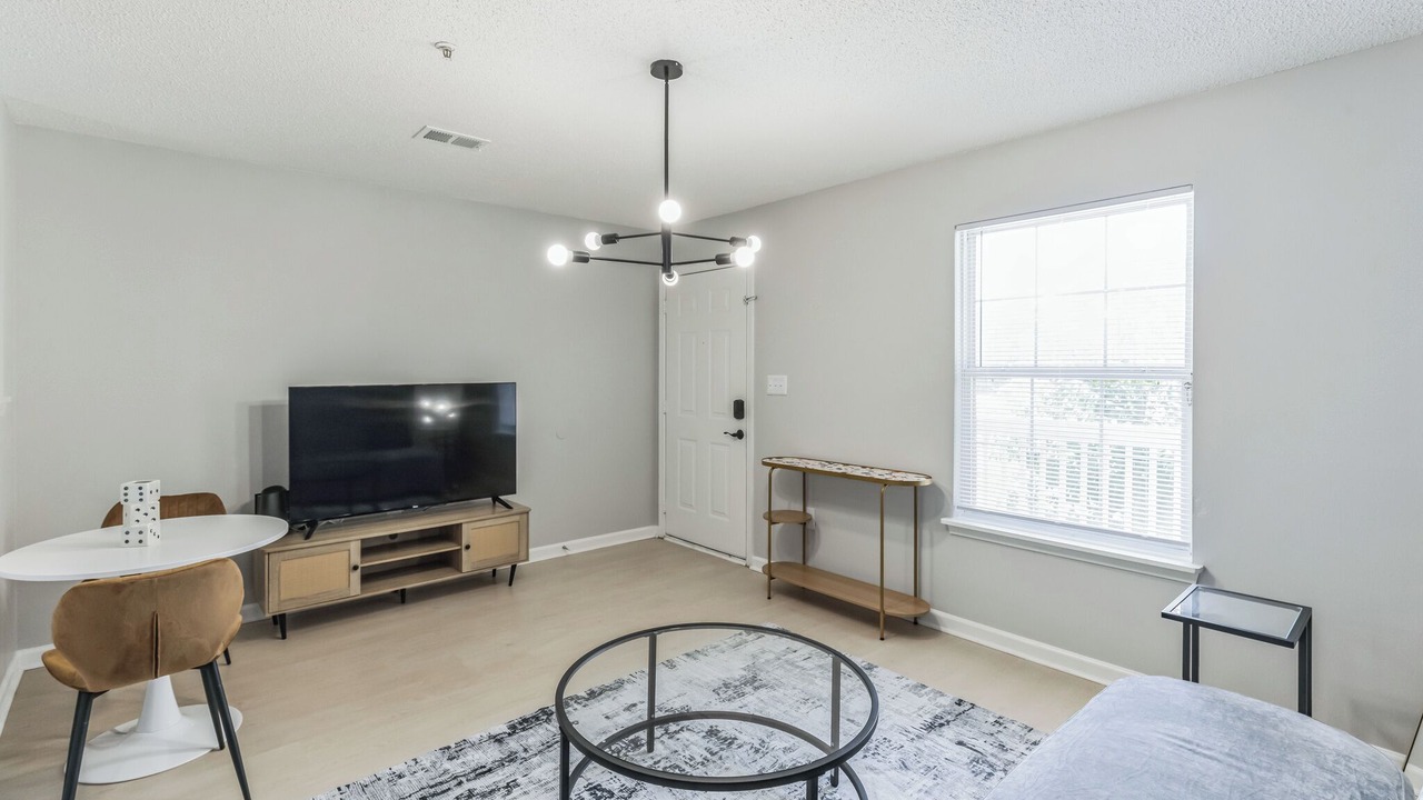 Photo of Livingroom in Westover