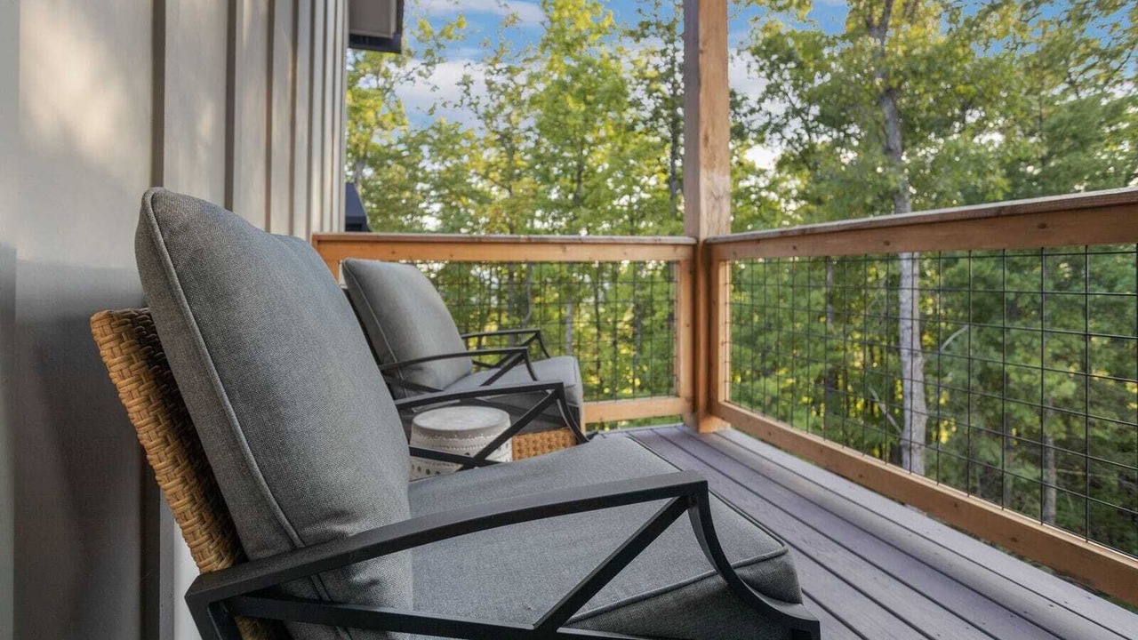 Photo of Patio Balcony in Lenoir