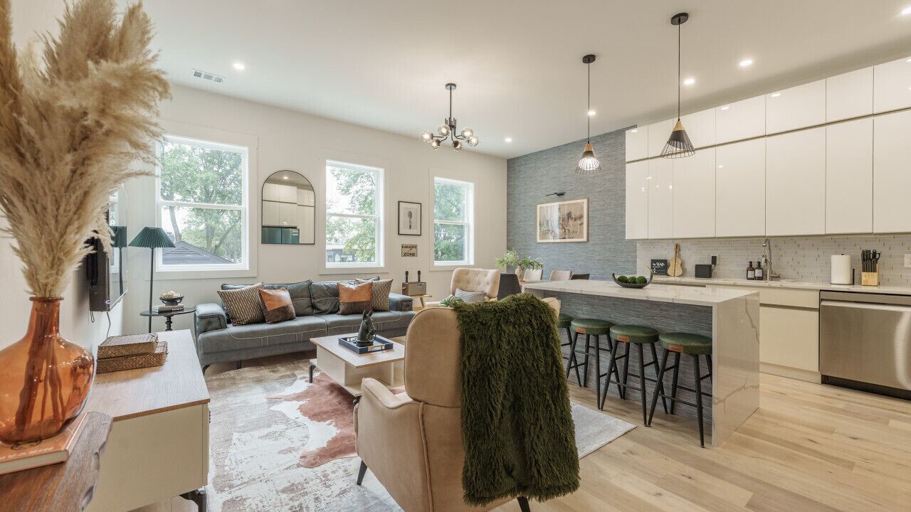 Photo of Livingroom in Berry Hill
