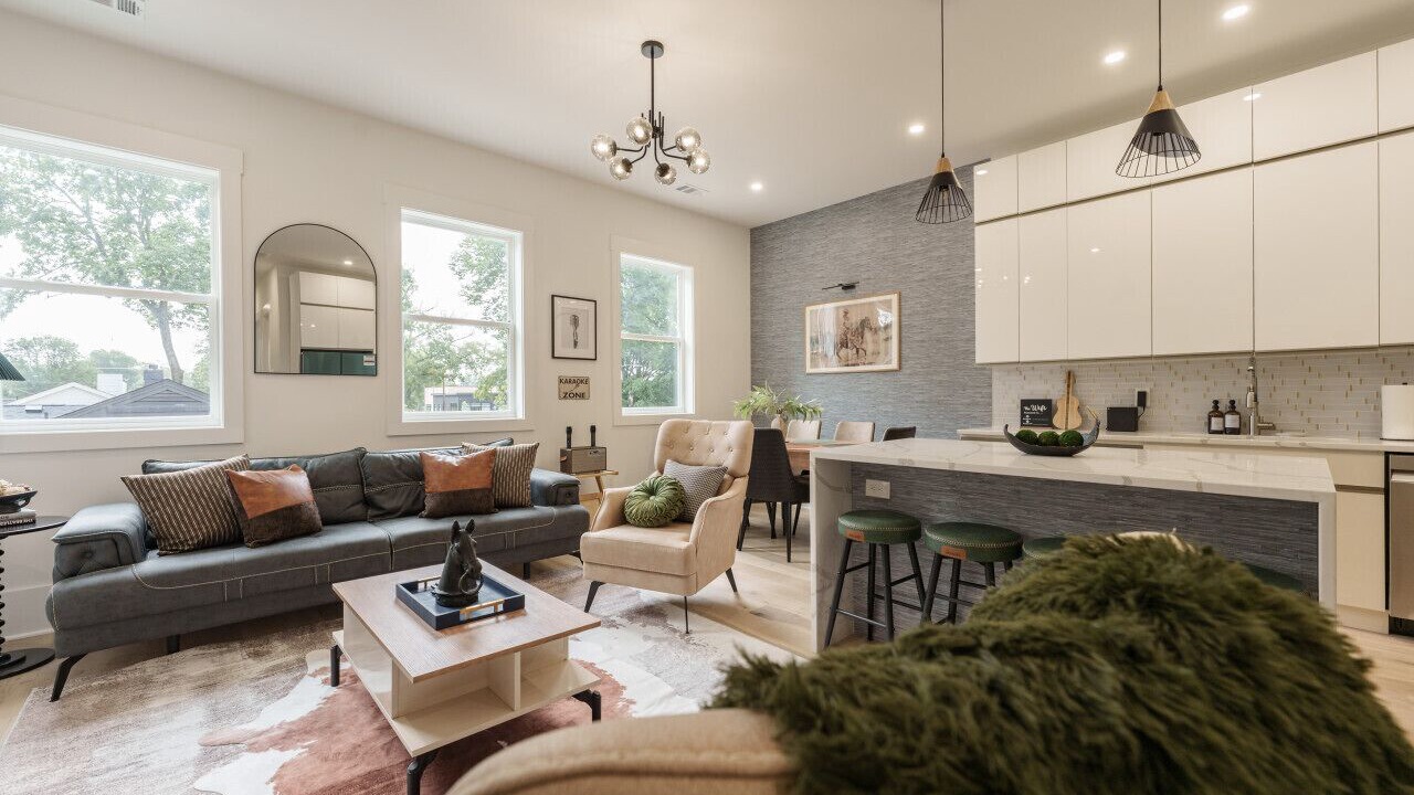 Photo of Livingroom in Berry Hill