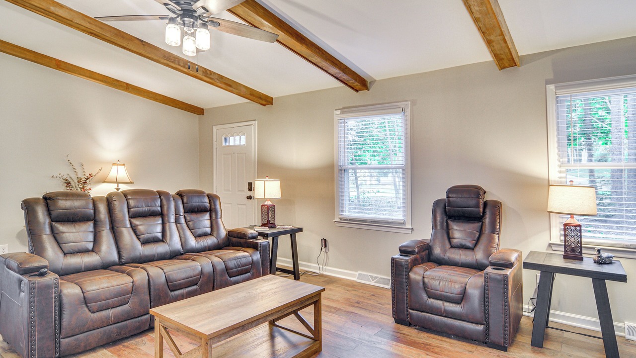 Photo of Livingroom in High Point