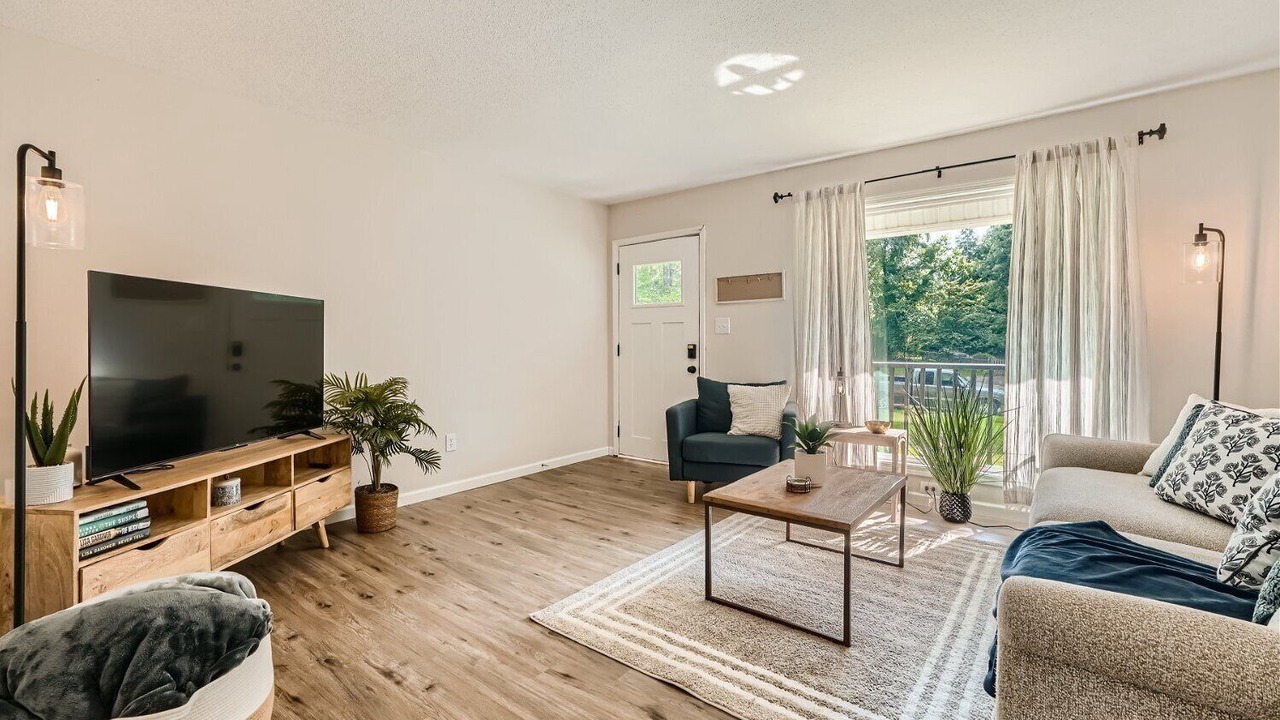 Photo of Livingroom in Oak Forest