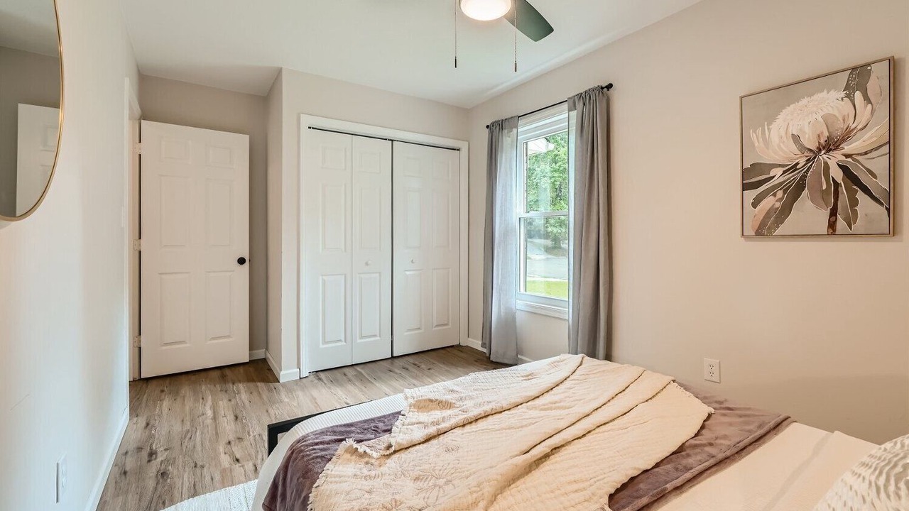 Photo of Bedroom in Oak Forest