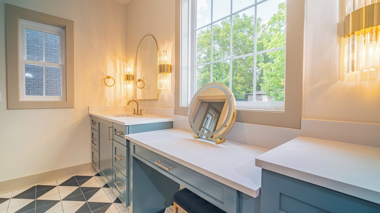 Photo of Bathroom in Eighth Avenue