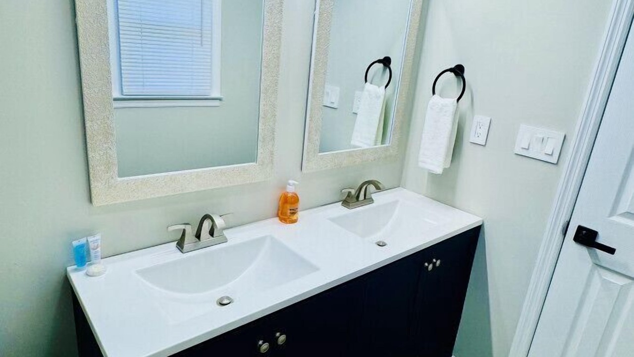 Photo of Bathroom in Stokes