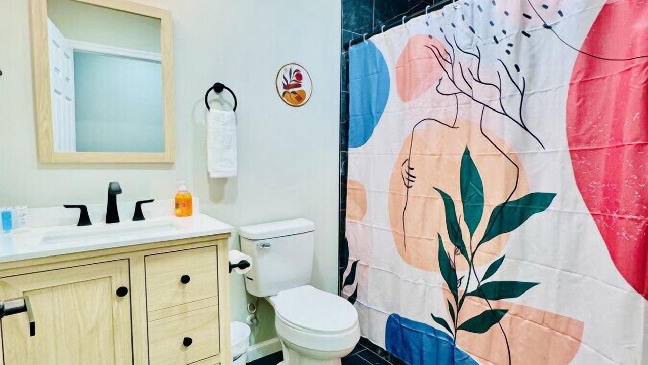 Photo of Bathroom in Stokes