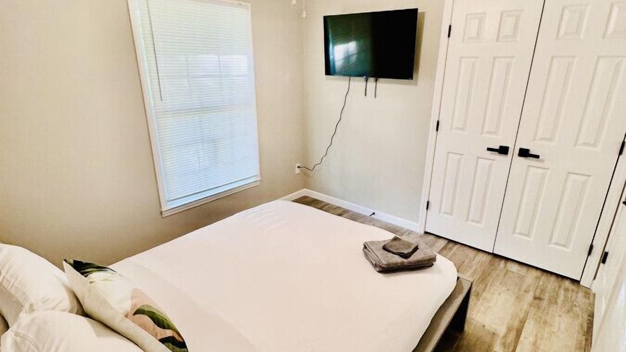 Photo of Bedroom in Stokes