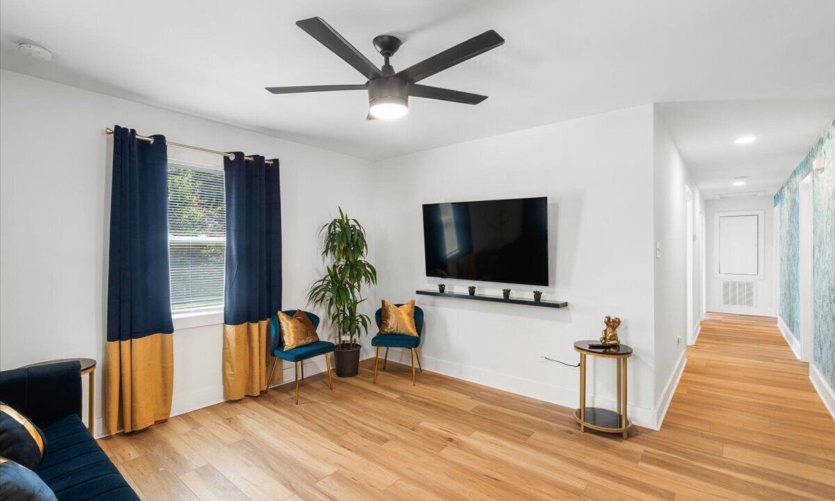 Photo of Livingroom in Charlotte