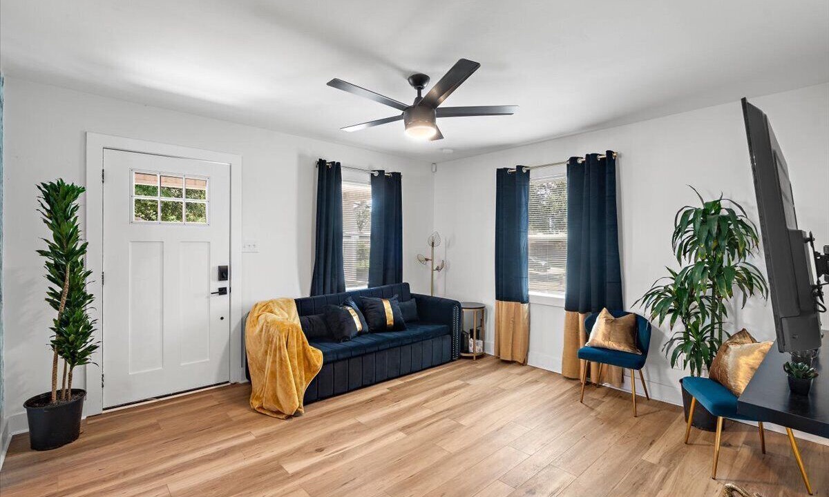 Photo of Livingroom in Charlotte