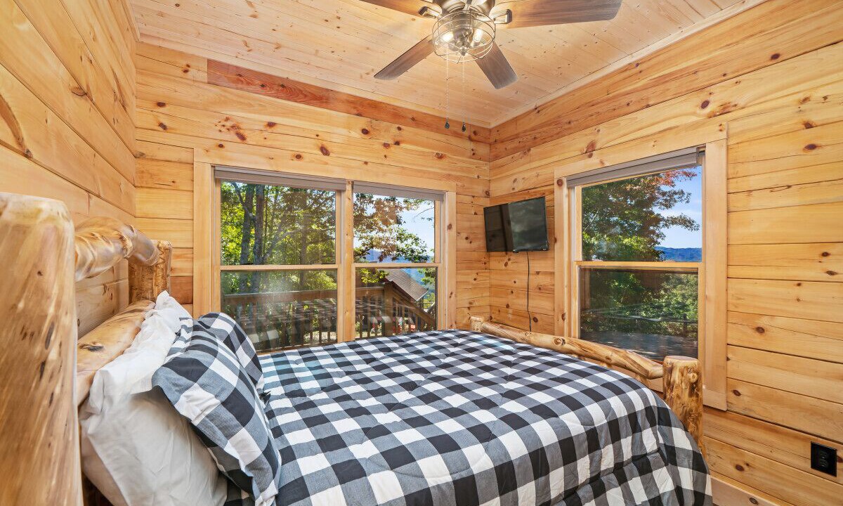 Photo of Bedroom in Bryson City