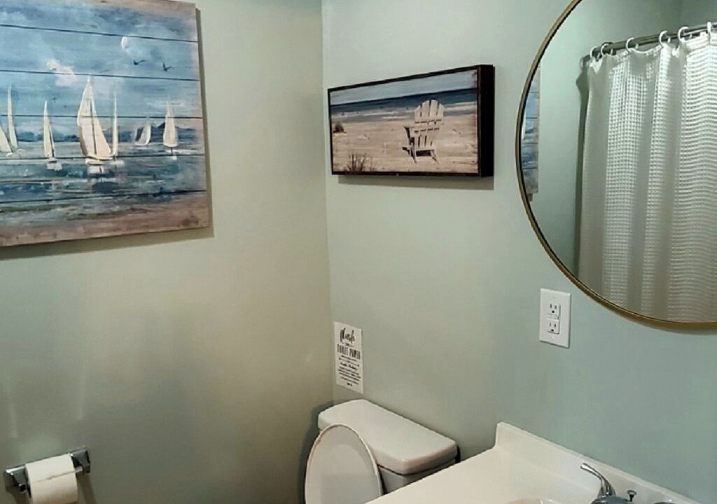 Photo of Bathroom in Beaufort