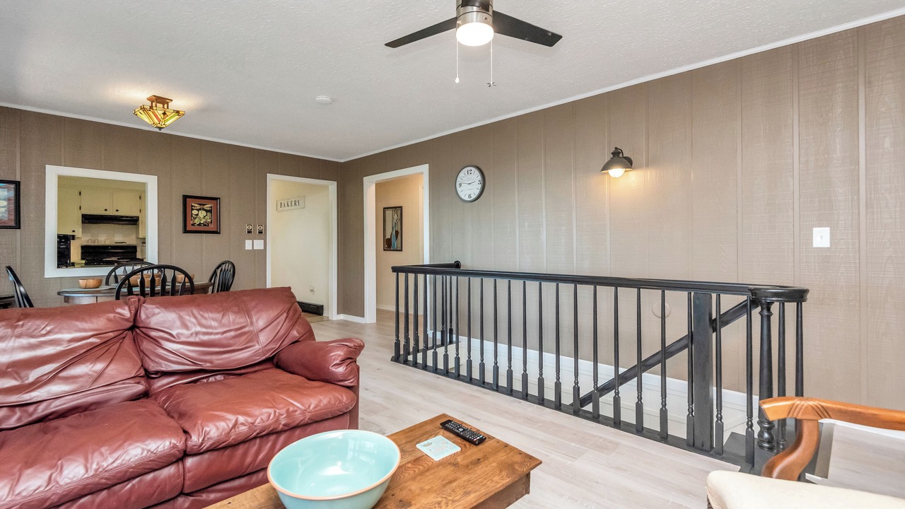 Photo of Livingroom in Jefferson