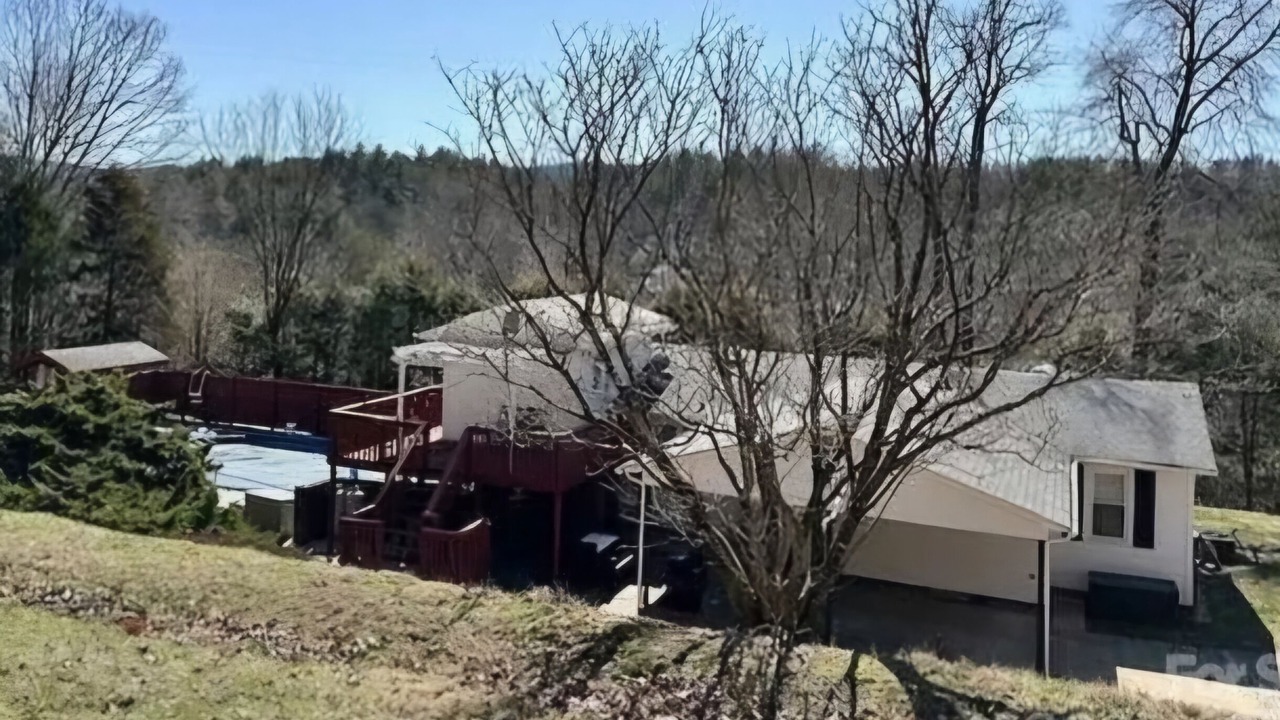 Photo of Outdoor in Morganton