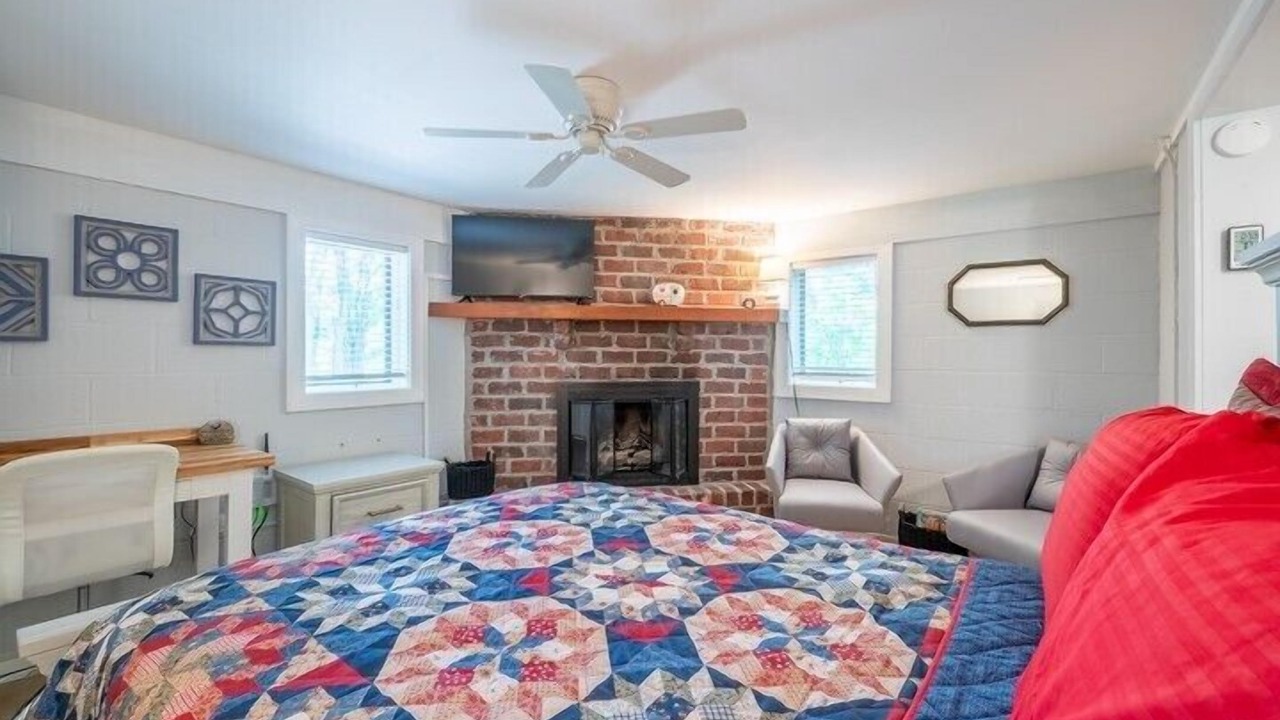 Photo of Bedroom in Frank