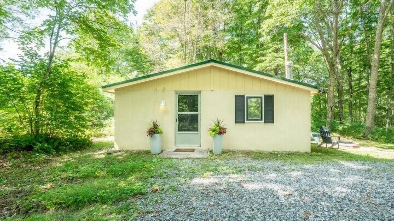 Photo of Outdoor in Frank