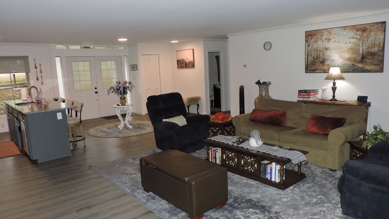 Photo of Livingroom in Spruce Pine