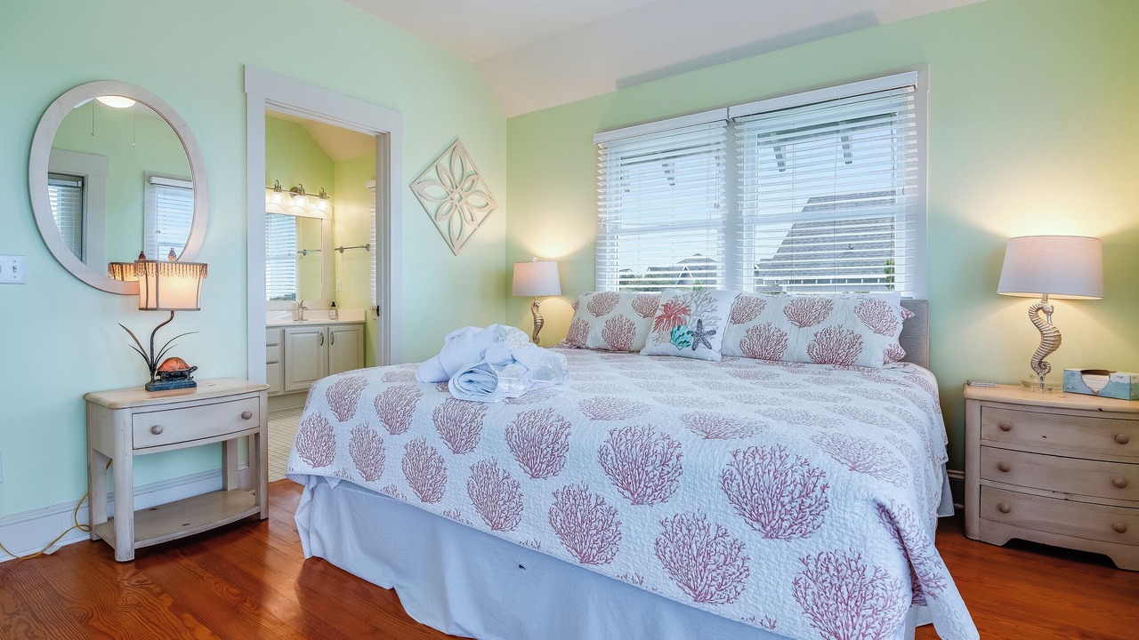 Photo of Bedroom in Flora's Bluff