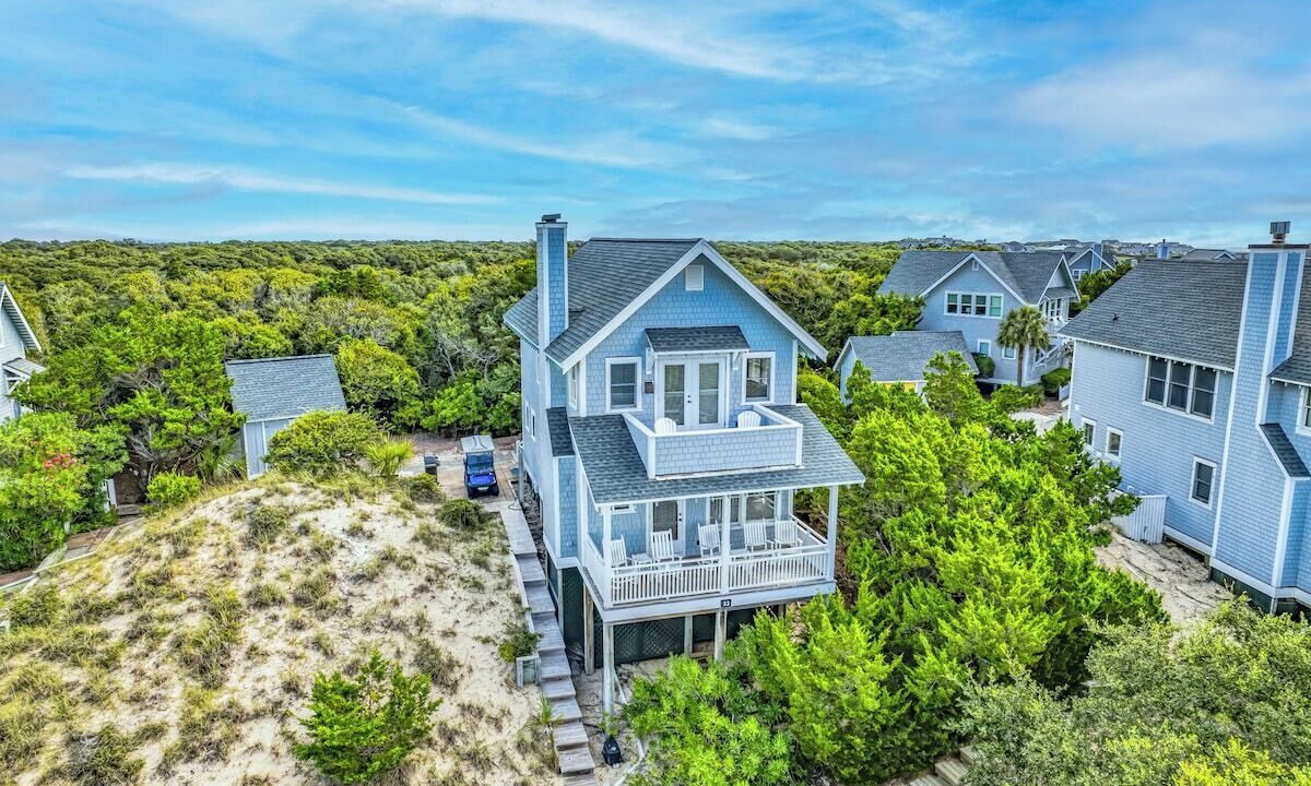 Photo of Outdoor in Flora's Bluff