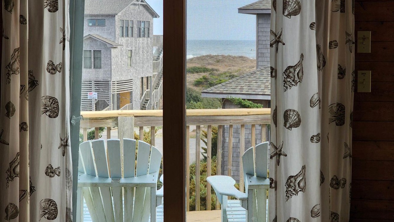 Photo of Others in Hatteras