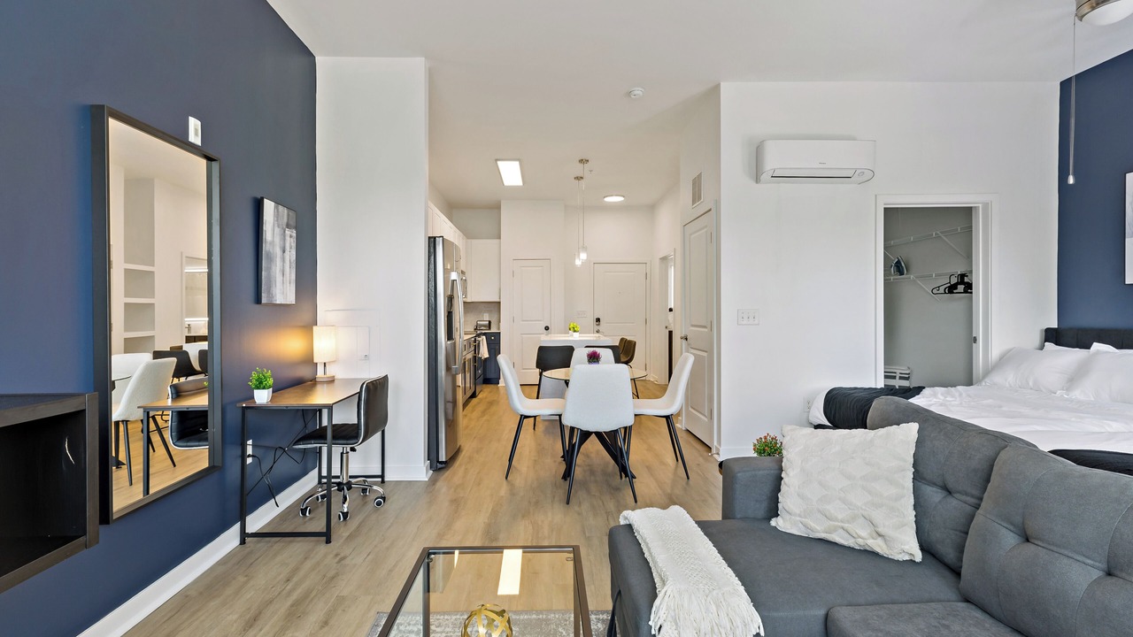 Photo of Livingroom in Cherry