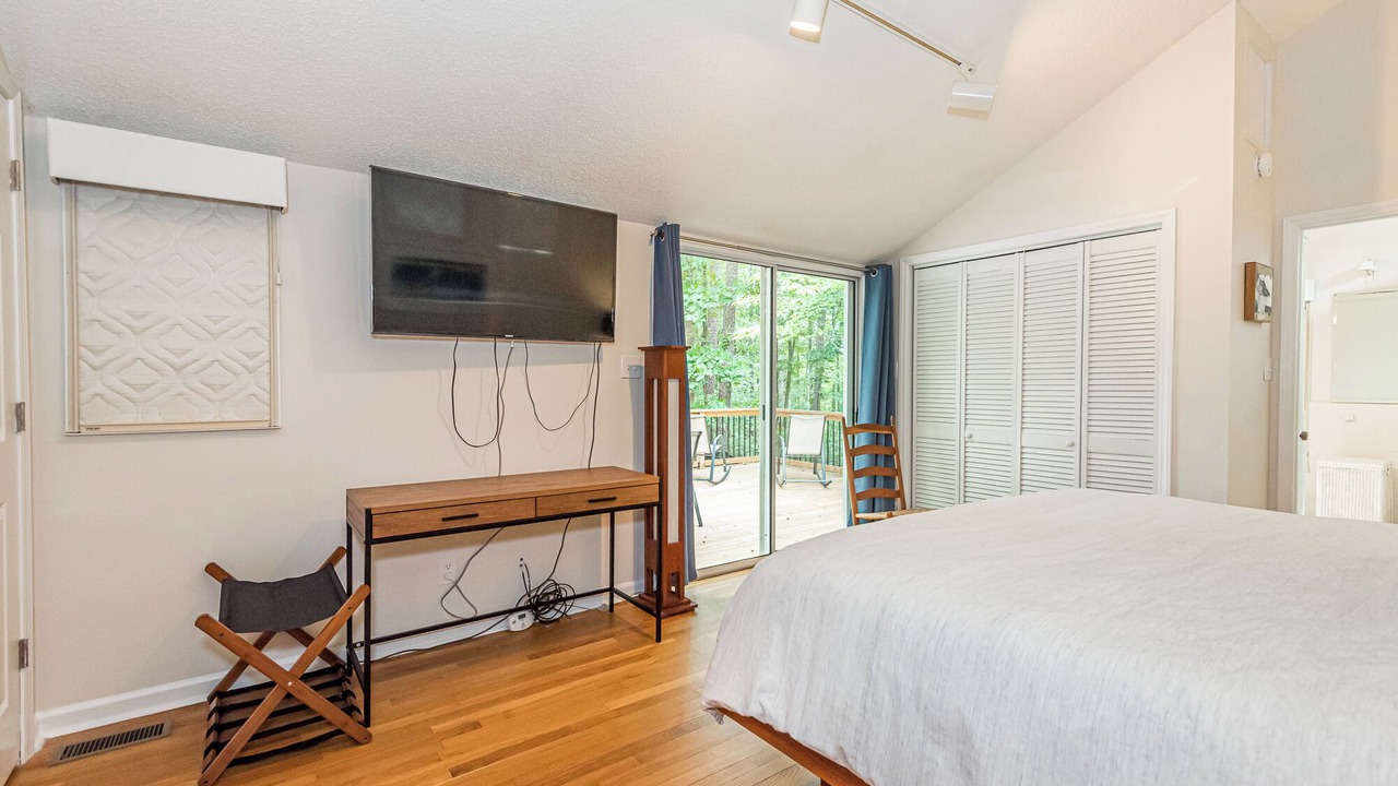 Photo of Bedroom in Creedmoor