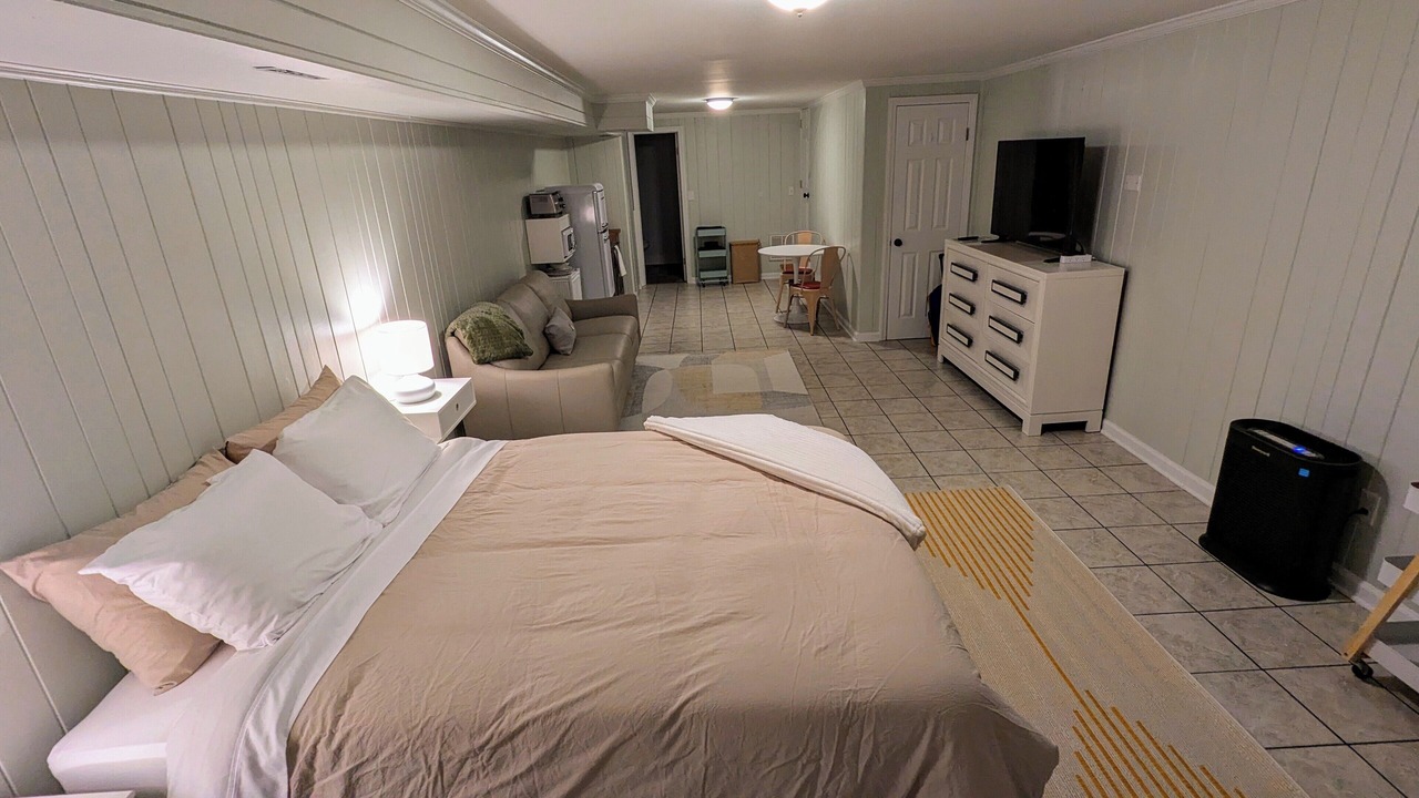 Photo of Bedroom in Canton