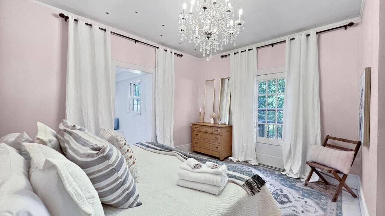Photo of Bedroom in Wilkesboro
