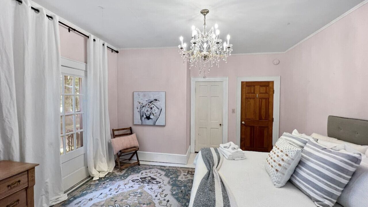 Photo of Bedroom in Wilkesboro