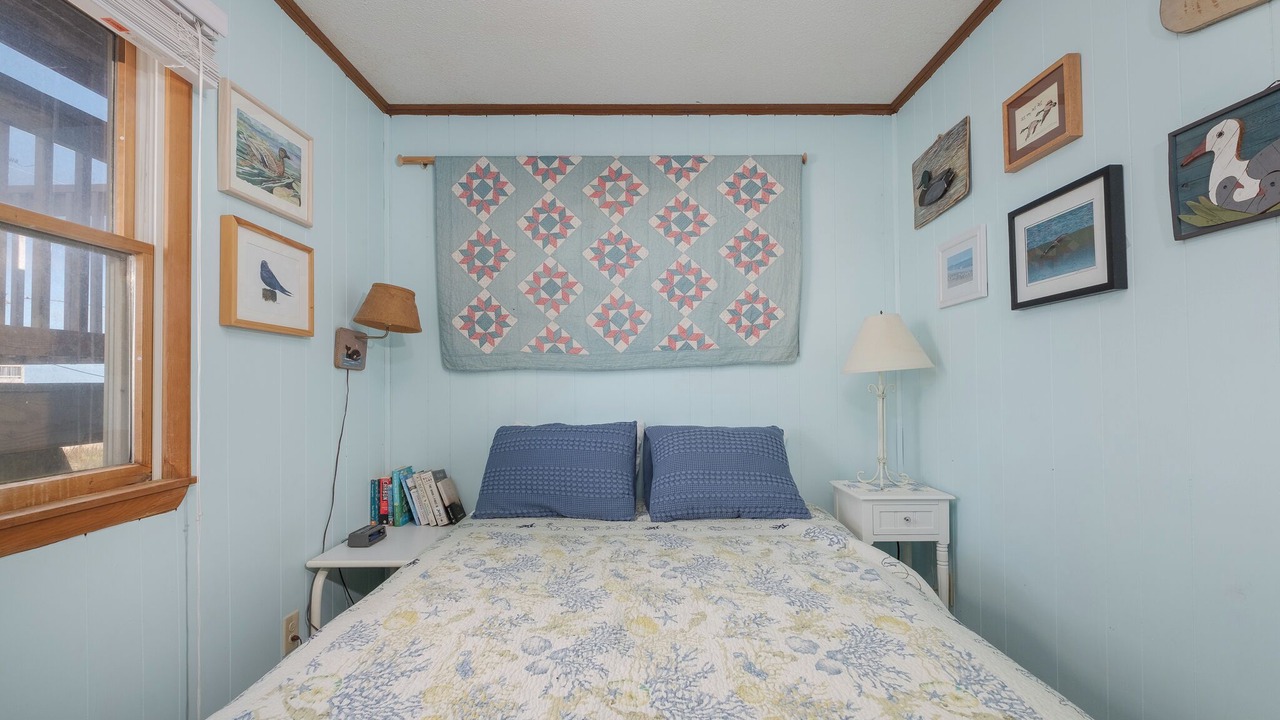 Photo of Bedroom in Rodanthe