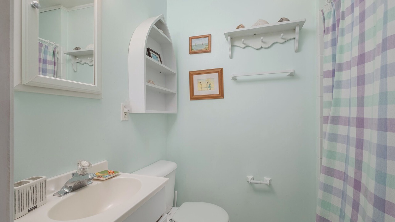Photo of Bathroom in Rodanthe