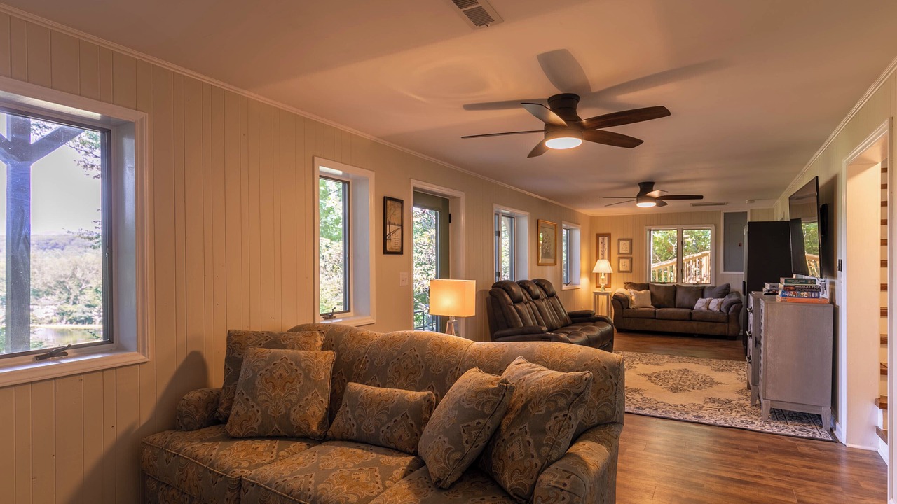 Photo of Livingroom in Spruce Pine